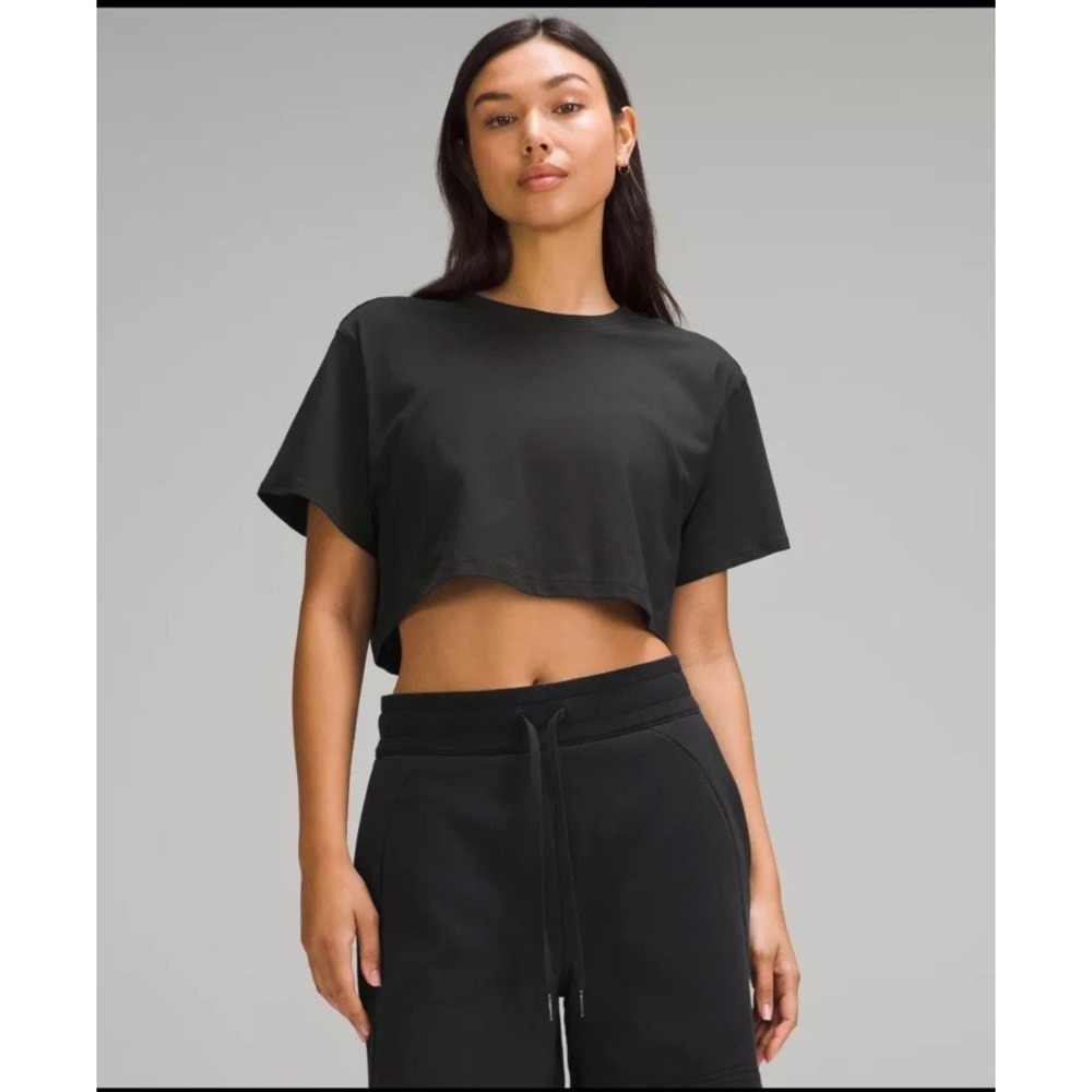 Lululemon All Yours Crop Tee Women's Black Crew Neck Relaxed Stretch Size 0